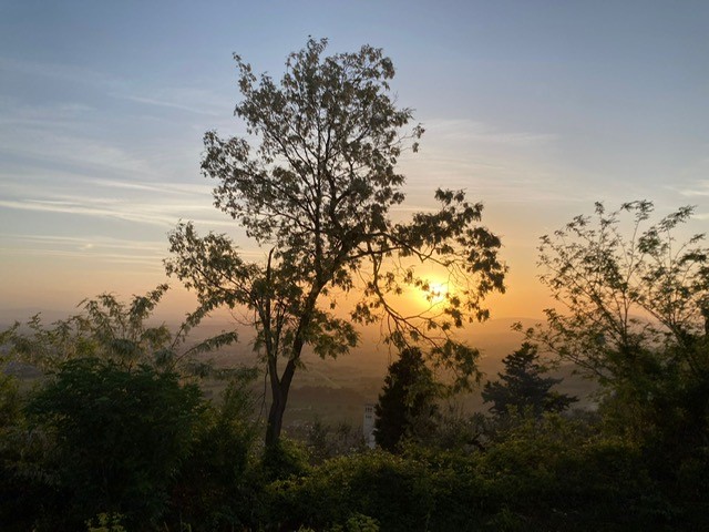 Fotot Assisi Sonne.jpg